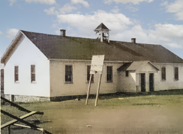Smithport School in black and white